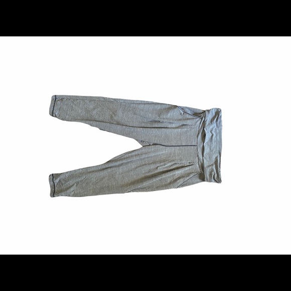 ZELLA STRIPED HAREM FOLDOVER WAIST LEGGINGS - Picture 4 of 4